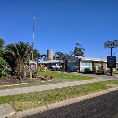 Travellers Inn Kaniva Exterior photo